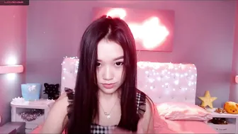 elcinkayi the charming bitch fucks both holes