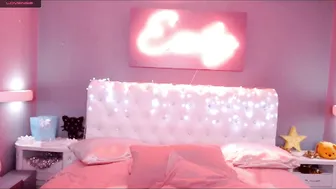 elcinkayi the charming bitch fucks both holes