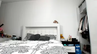 lusyanna Busty kurva