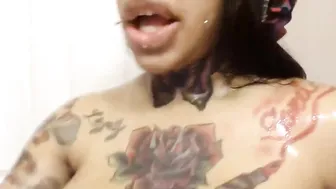 creamyexotica red-haired trash pretty jerks off pussy
