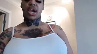 creamyexotica busty babe masturbates shaved cunt