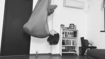 ingridnight busty cutie showed the cap