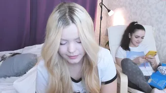 dianaholiday slim model furiously fucking cunt