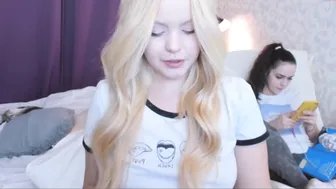 dianaholiday slim model furiously fucking cunt