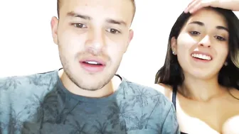 honrygirl07sa Fascinating passion masturbates shaved pussy