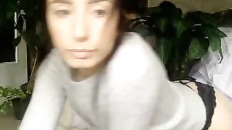 bratpac Charming finger jerking off