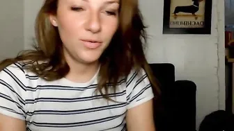 zeta_bb Sweet chick fingers herself