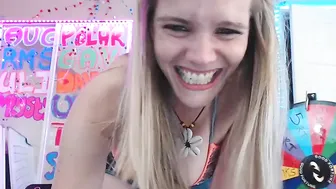 candiecane Lustful ladies swagger in private chat