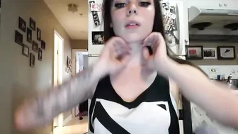 ashleytea Curvy slut caresses pussy through panties