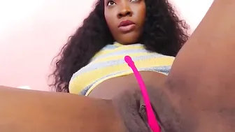 arianajany prefers bat instead dildo