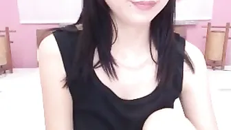 liamin Hot babe fucks cunt