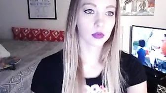 naturallyreal Perfect young lady striking chic ass