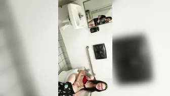 EllieAndKay Cute confused