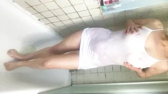 Lucyalexandra1 bitch jerks off in the office