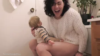 natalie wonder big tit teases her pussy with a phallus