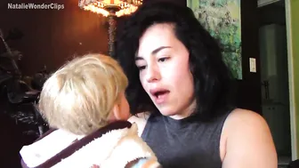 natalie wonder beautiful bitch enjoys cunnilingus