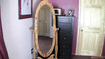 goldie blair dark chick seduces with big shapes