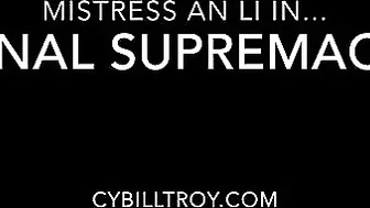 cybilltroy  homemade bitch performs a striptease