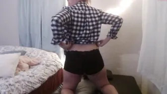 emmagrace dizzy seducing with cool ass