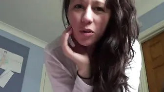 kelly hart & shy mummy twirling elastic ass