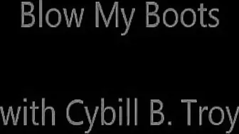 cybilltroy  attractive model entertains erotic shows
