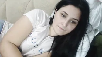 boss_girl1  big tit babe pulls clit