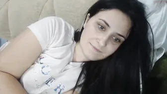 boss_girl1  big tit babe pulls clit