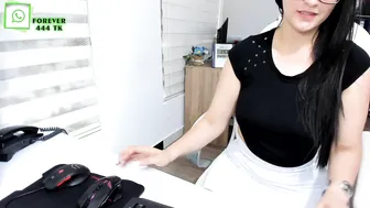 secretaryhot95 gorgeous confused fingering both holes