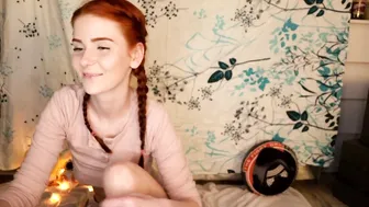 little_mystery  gorgeous lady seduces tight booty