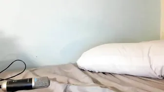 thesavannahskye  naughty harlot - caresses big tits