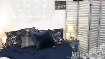 milf_lacey  busty woman mandrids cap