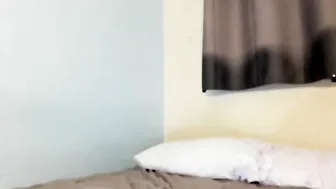 thesavannahskye  black haired babe puts big tits