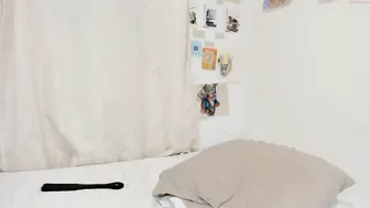 simone charming babe masturbates shaved vagina