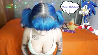 xxx_crazy_fox  spicy slut caresses nipples