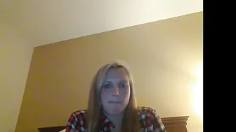 emmagrace stocking babe shows elastic tits