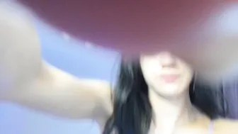 oxxme  nude bitch dancing on the bed