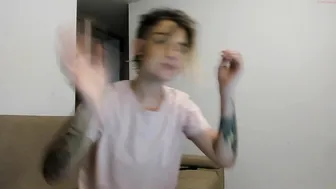 simone painted lady makes big tits