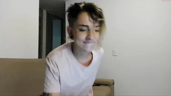 simone painted lady makes big tits