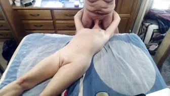 enjoyxxxallxxx incendiary slut pulls his cap with his fingers