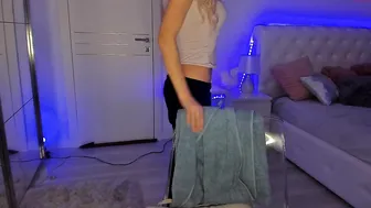 sensualldream fascinating skin strips and pulls pussy