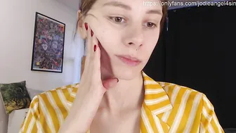 jodieangel4sin  demonstratively masturbating on cam