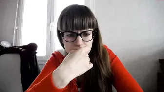 mimi_morgane87  charming lady fucks herself with a rubber dick