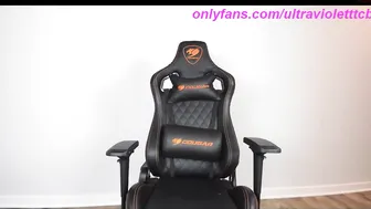 uv_  hot babe fucks both holes