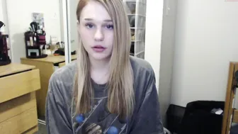 strawberry  Sexy babe