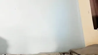 thesavannahskye  gets squirt orgasm