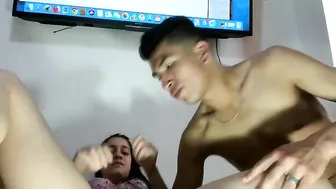 fiotti shrew blonde sucks penis