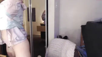 strawberry  very small narrow cap