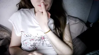 mimi_morgane87  leggy babe