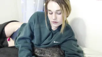 strawberry  insatiable fucking kicks from double penetration with sex toys