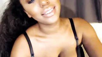thesavannahskye  spectacular babe jerks off anus
